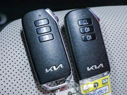 Used 2022 Kia EV6 GT-Line w/ GT-Line White Seat Package RWD image 26