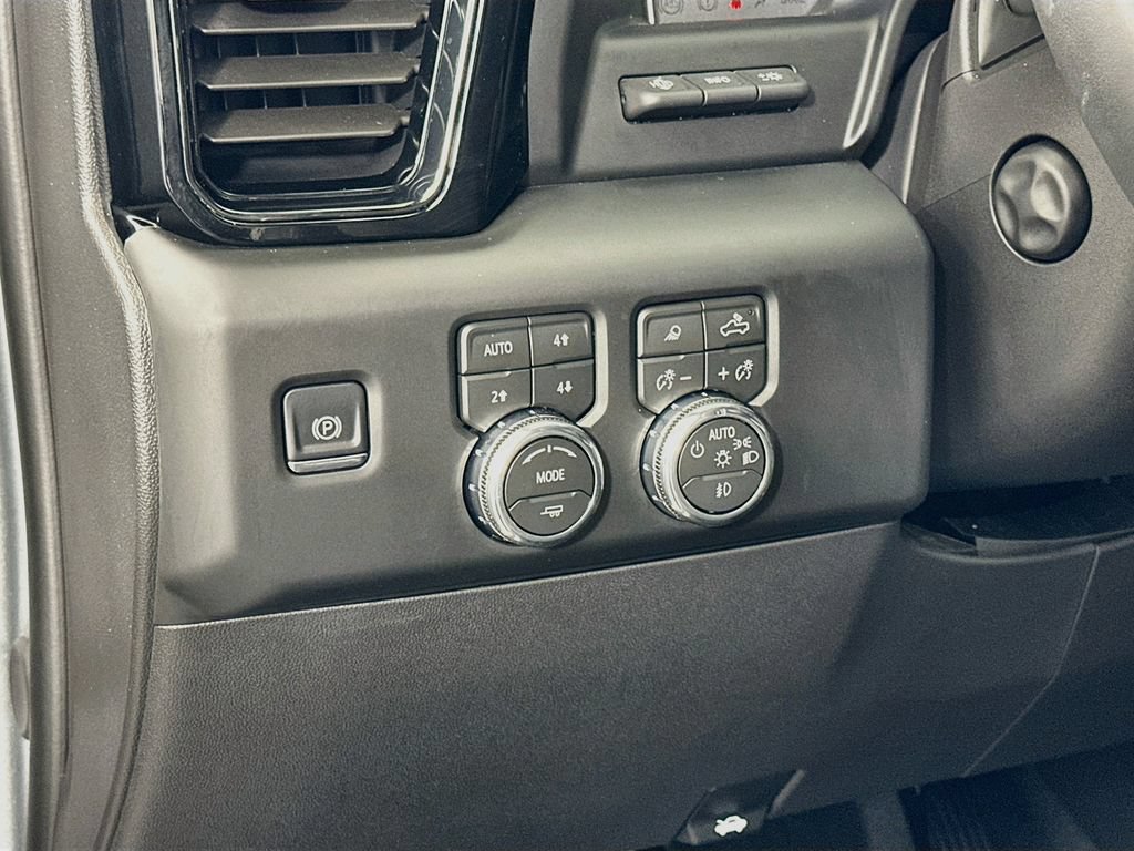 Used 2026 GMC Sierra 1500 AT4X AWD/4WD image 10