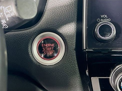 Used 2022 Honda CR-V Touring image 18