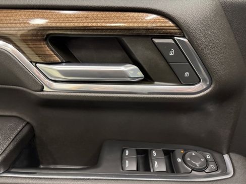 Used 2023 Chevrolet Silverado 1500 RST image 16