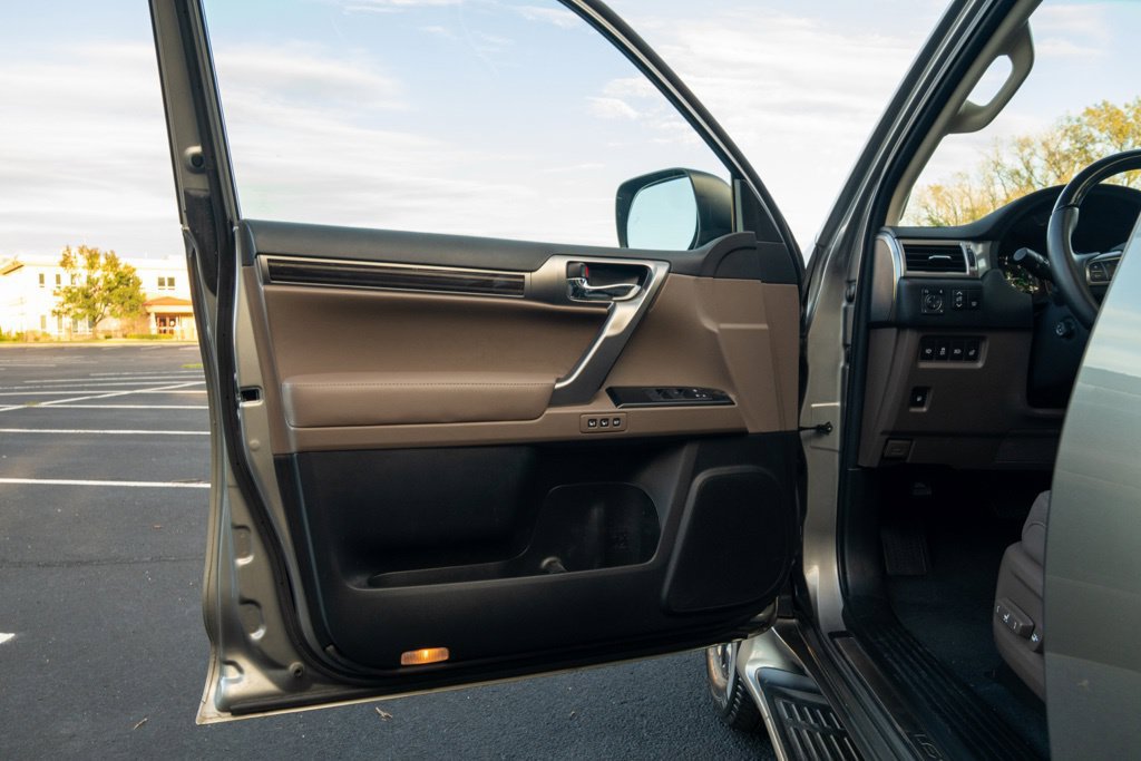 Used 2023 Lexus GX 460 Premium AWD/4WD image 17