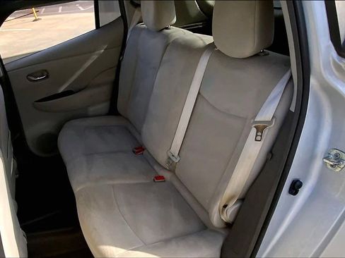 Used 2012 Nissan Leaf SL image 20
