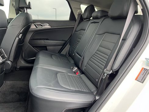 Used 2023 Kia Sportage SX Prestige image 34