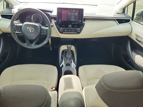 Used 2022 Toyota Corolla LE image 13