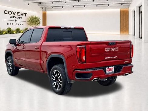 Used 2024 GMC Sierra 1500 AT4 w/ Technology Package AWD/4WD image 11