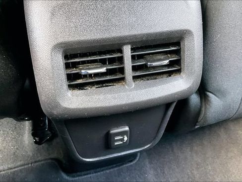 Used 2024 Chevrolet Equinox LS w/ LS Convenience Package FWD image 10
