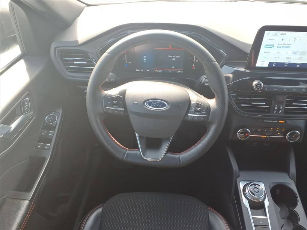 Used 2025 Ford Escape ST-Line FWD image 29