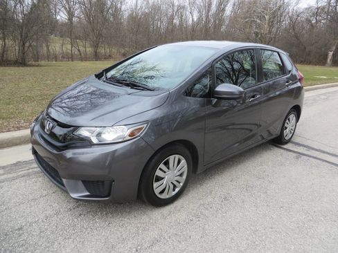 Used 2017 Honda Fit LX image 1
