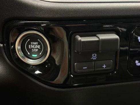 New 2026 GMC Sierra 1500 Elevation w/ Preferred Package image 9