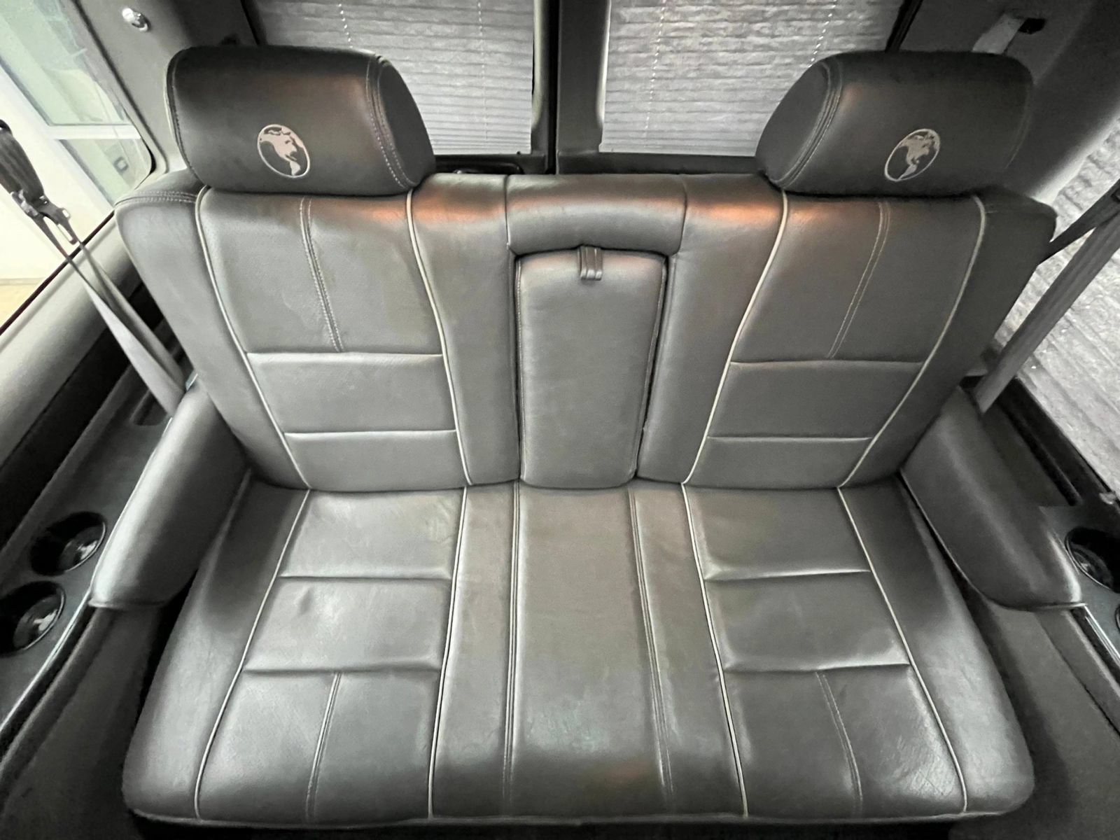 Used 2018 Chevrolet Express 2500 Extended w/ Enhanced Convenience Package RWD image 43