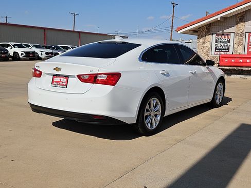 Used 2024 Chevrolet Malibu LT FWD image 3