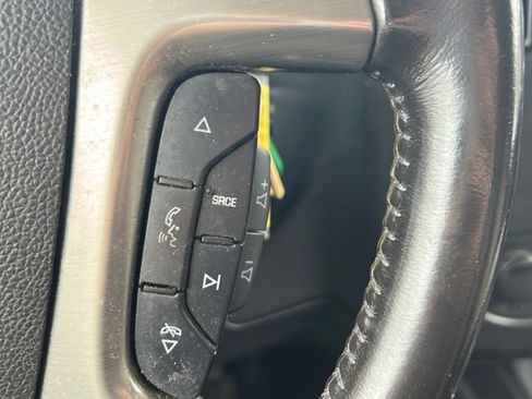 Used 2017 Chevrolet Express 3500 Extended RWD image 25