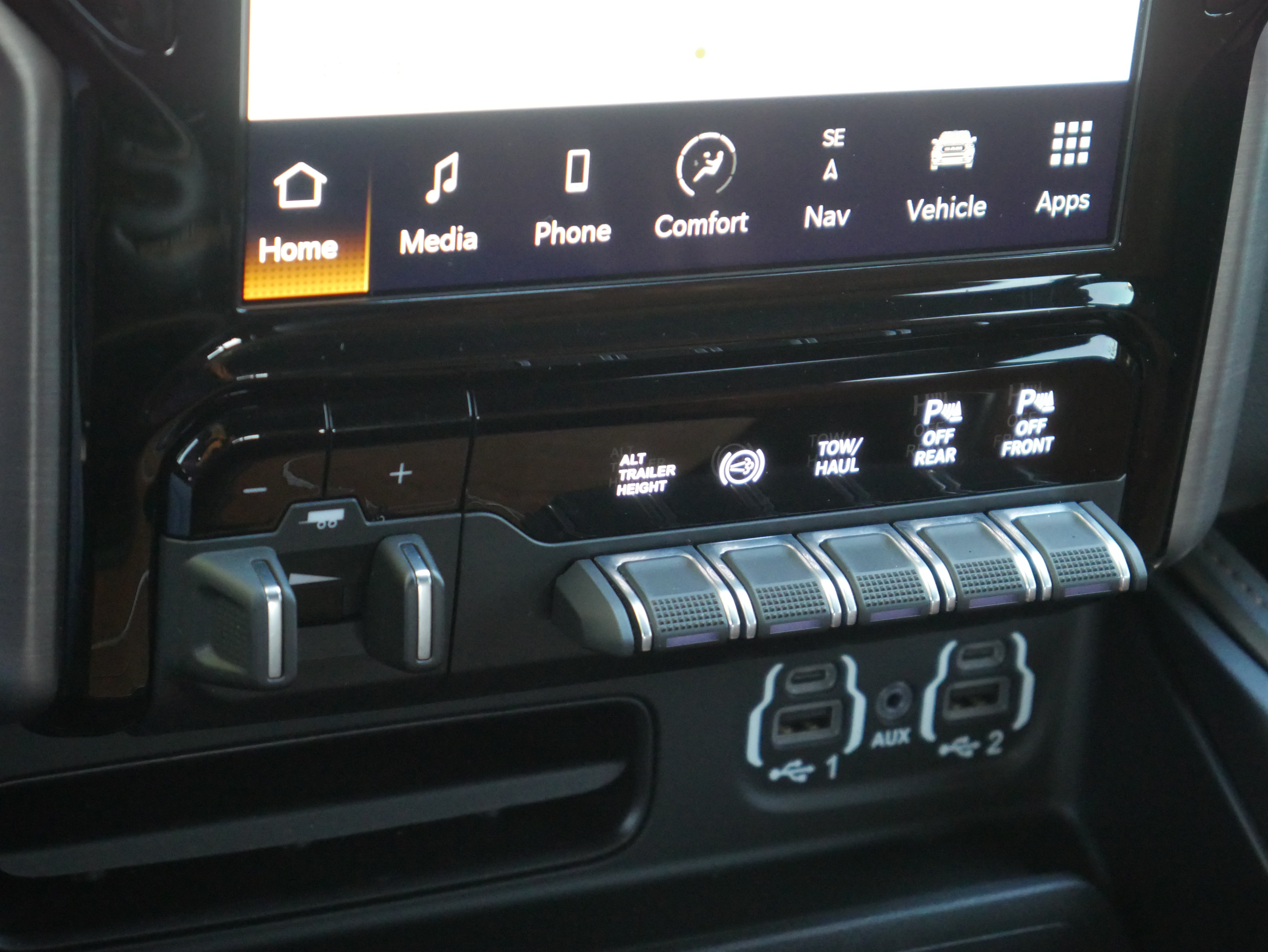 Used 2022 RAM 3500 Limited AWD/4WD image 18