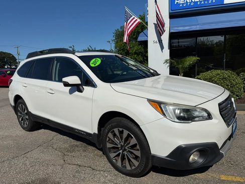 Used 2017 Subaru Outback 2.5i Limited AWD/4WD image 14