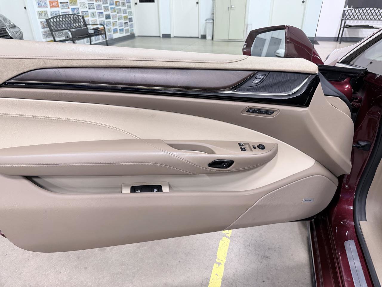 Used 2016 Cadillac ELR FWD image 27