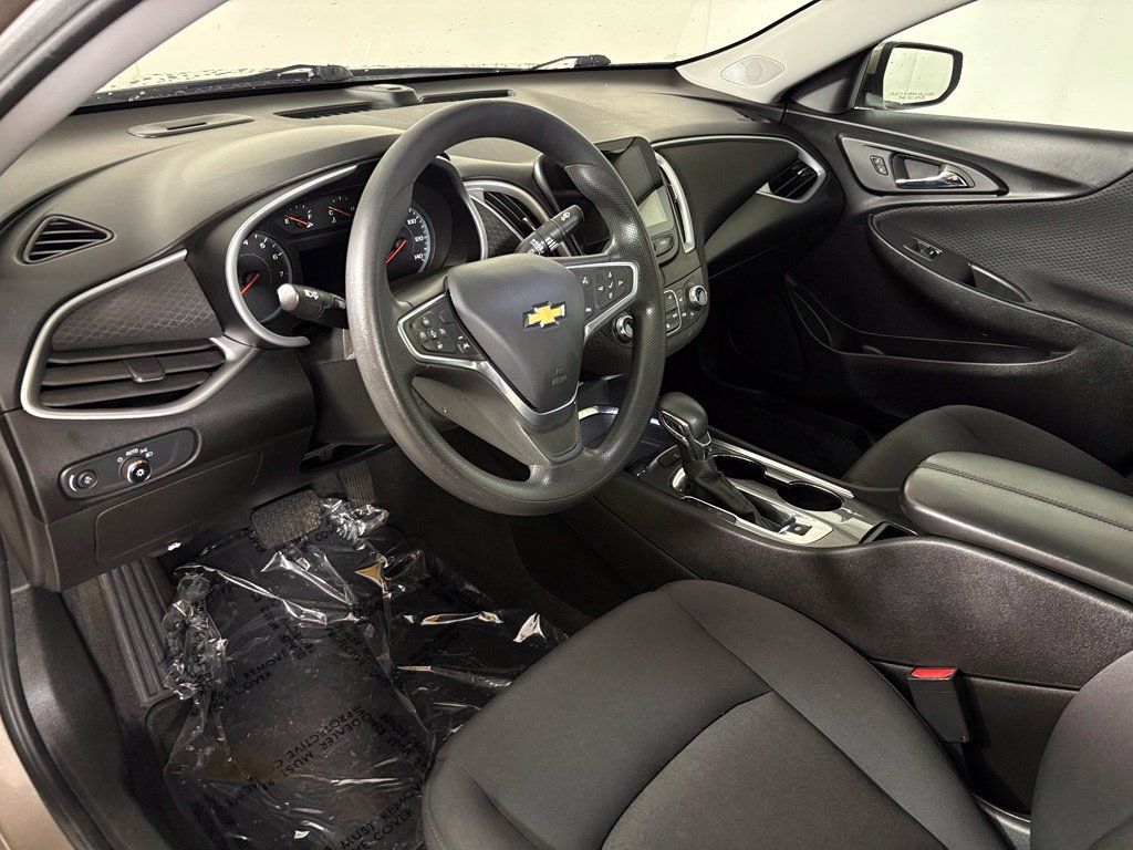 Certified 2023 Chevrolet Malibu LT FWD image 19