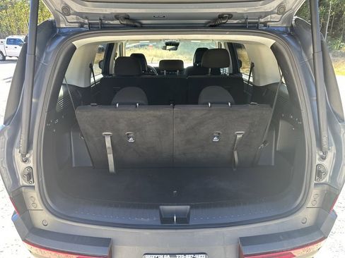 Used 2025 Hyundai Santa Fe SE image 19