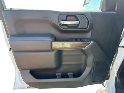 Used 2021 Chevrolet Silverado 1500 LT w/ True North Edition Plus image 12