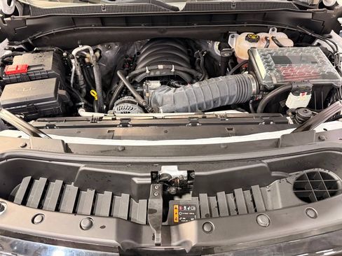 Used 2023 Chevrolet Tahoe RST w/ RST Performance Edition AWD/4WD image 6