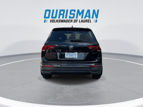 Used 2024 Volkswagen Tiguan SE AWD/4WD image 7
