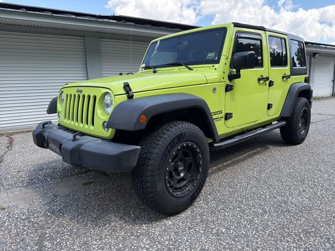 Used 2017 Jeep Wrangler Unlimited Sport w/ Quick Order Package 24S AWD/4WD image 1