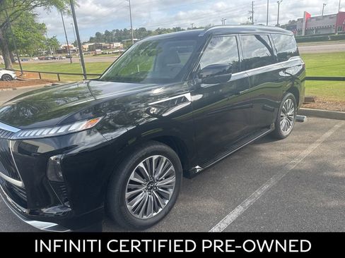 Certified 2025 INFINITI QX80 Luxe image 2