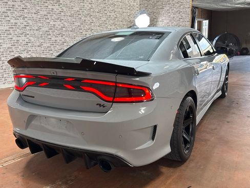 Used 2020 Dodge Charger R/T w/ Blacktop Package RWD image 7