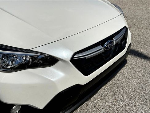 Used 2022 Subaru Crosstrek 2.0i Premium w/ Moonroof Package image 31