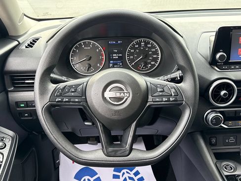 Used 2024 Nissan Sentra S w/ Lighting Package FWD image 16
