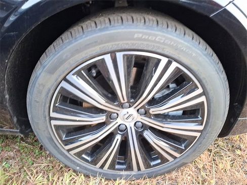 New 2025 Volvo S90 B6 Plus image 5