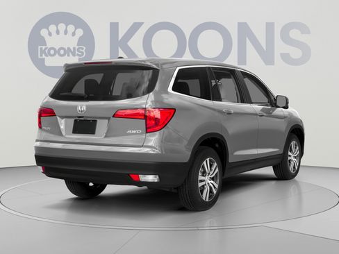 Used 2017 Honda Pilot EX-L image 2