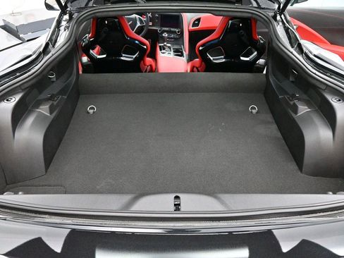 Used 2019 Chevrolet Corvette Z06 RWD image 9