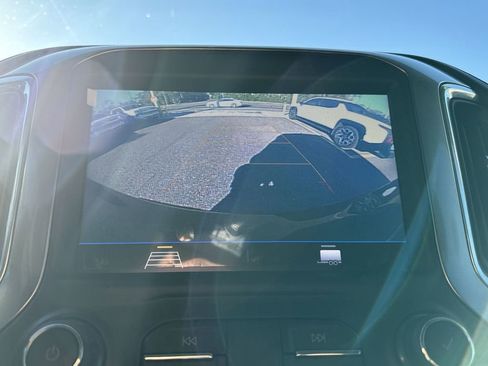 Certified 2021 Chevrolet Silverado 1500 RST w/ Z71 Off-Road Package image 24