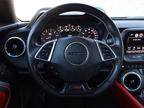 Used 2018 Chevrolet Camaro SS w/ Redline Edition RWD image 15