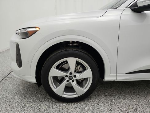Used 2025 Audi Q5 Premium Plus w/ Premium Plus AWD/4WD image 17