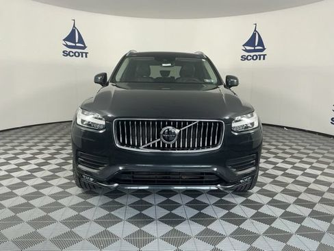 Used 2021 Volvo XC90 T5 Momentum w/ Climate Package AWD/4WD image 2