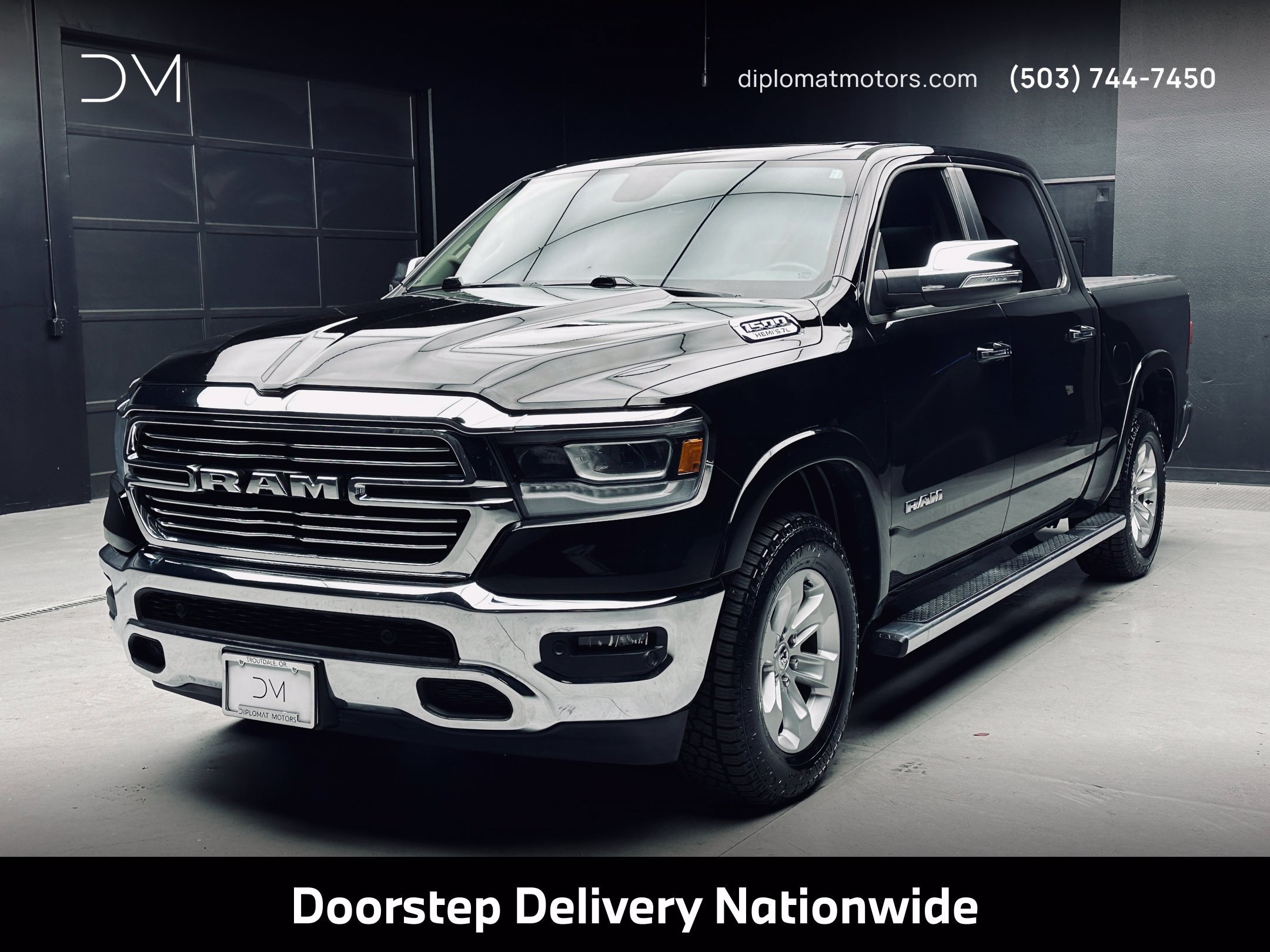 Used 2019 RAM 1500 Laramie AWD/4WD image 1