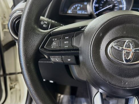 Used 2019 Toyota Yaris LE image 14