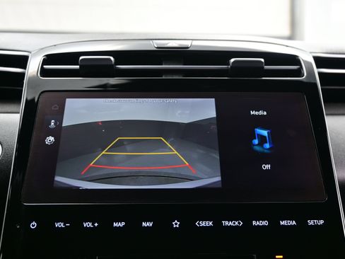 Certified 2024 Hyundai Tucson XRT AWD/4WD image 18