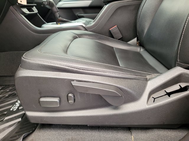Used 2021 Chevrolet Colorado ZR2 w/ ZR2 Midnight Special Edition AWD/4WD image 21