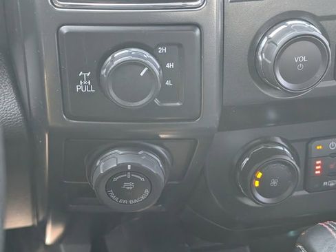 Used 2019 Ford F150 XLT w/ Equipment Group 302A Luxury image 22