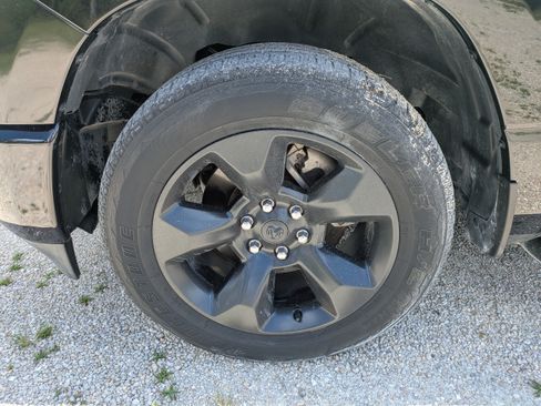 Used 2019 RAM 1500 Big Horn RWD image 10