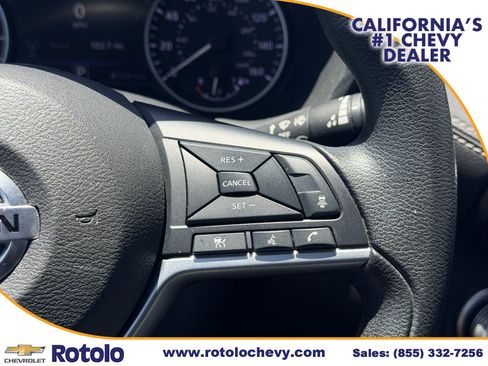 Used 2023 Nissan Sentra SV FWD image 23