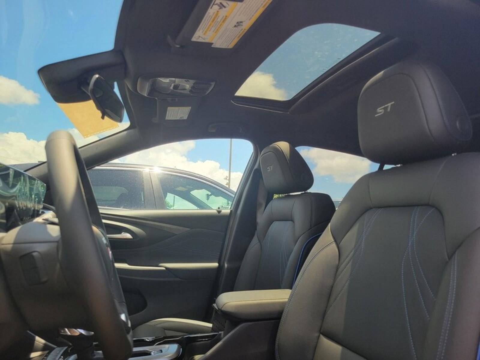 New 2026 Buick Envista Sport Touring w/ Convenience I Package FWD image 12