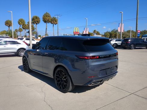 Used 2025 Land Rover Range Rover Sport Dynamic SE image 6