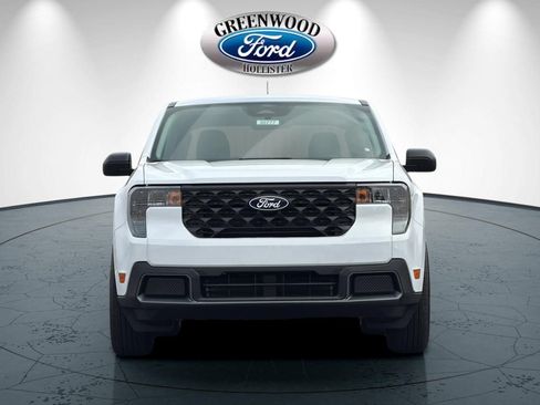 New 2026 Ford Maverick XLT FWD image 9