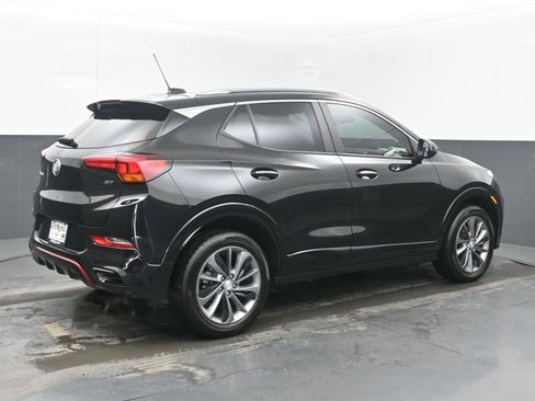 Used 2022 Buick Encore GX Preferred w/ Sport Touring Package image 9