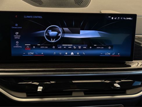 Used 2025 BMW X6 M60i image 25