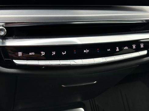Used 2024 Cadillac Lyriq Luxury w/ LPO, Floor Liner Package AWD/4WD image 25