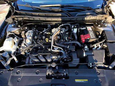 Used 2022 Nissan Altima 2.5 SV w/ SV Premium Package image 31